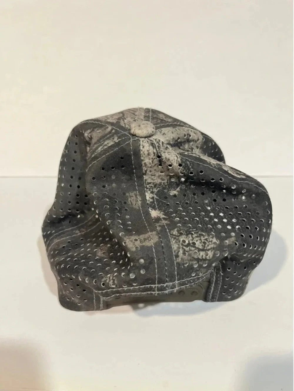 Realtree Fishing Max Mesh Trucker Camouflage Patch Outdoors SnapBack Hat Cap